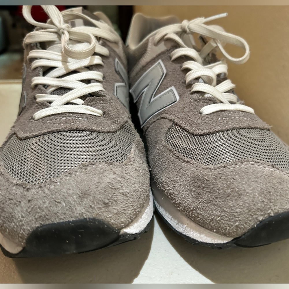 New Balance Men's 574 Core Shoes. - Picture 5 of 10